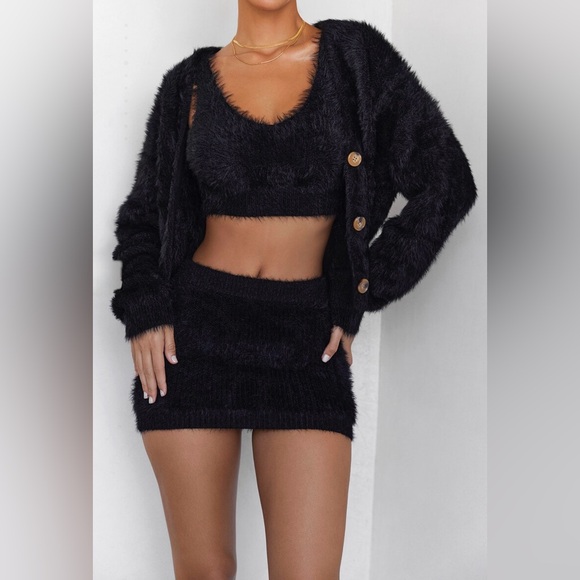 Mistress rocks black fluffy soft knit cardigan - Picture 5 of 12